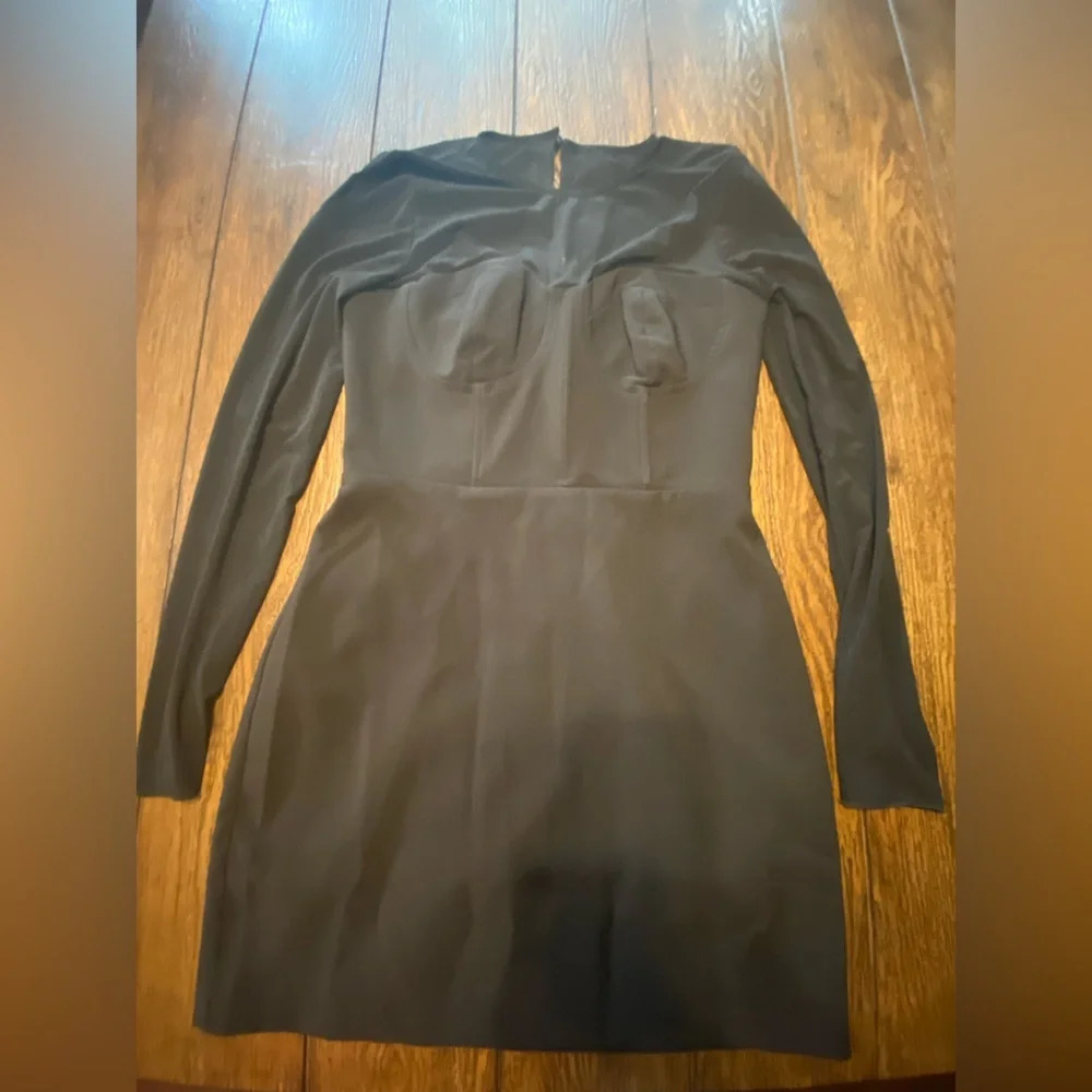 NBD Black Long Sleeve Mesh Dress Size Medium B21
